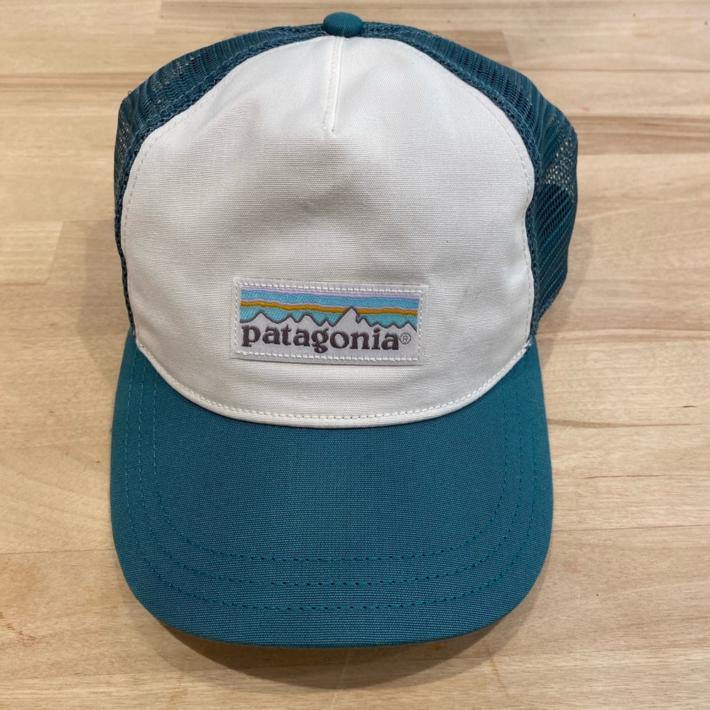 Women’s Patagonia trucker hat